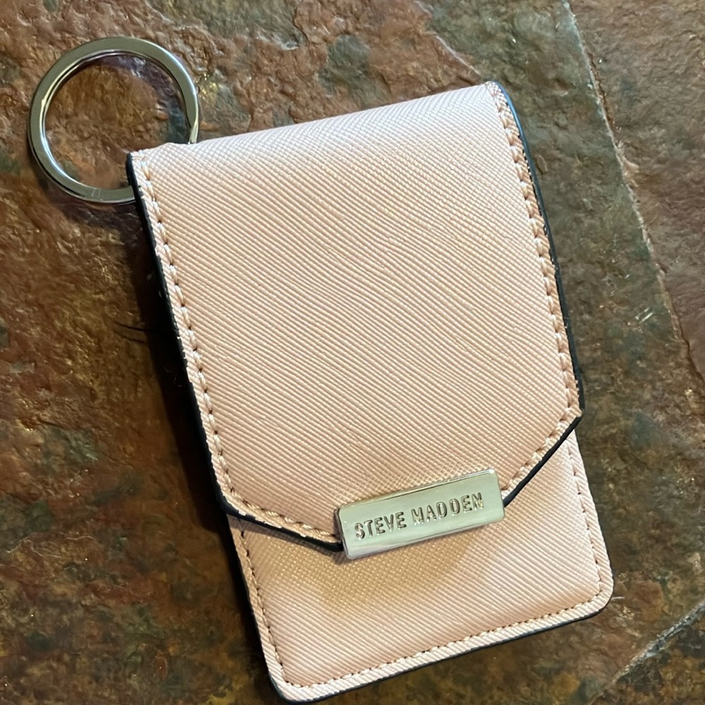 STEVE MADDEN‎ CARD CASE ID WALLET KEY RING PINK FOLD